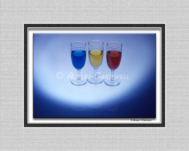 MP-5017-12 RED YELLOW BLUE WINE GLASSES